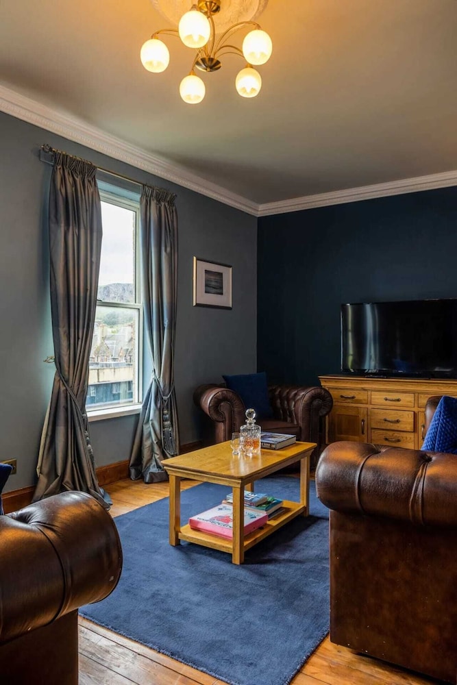 Apartment (2 Bedrooms)