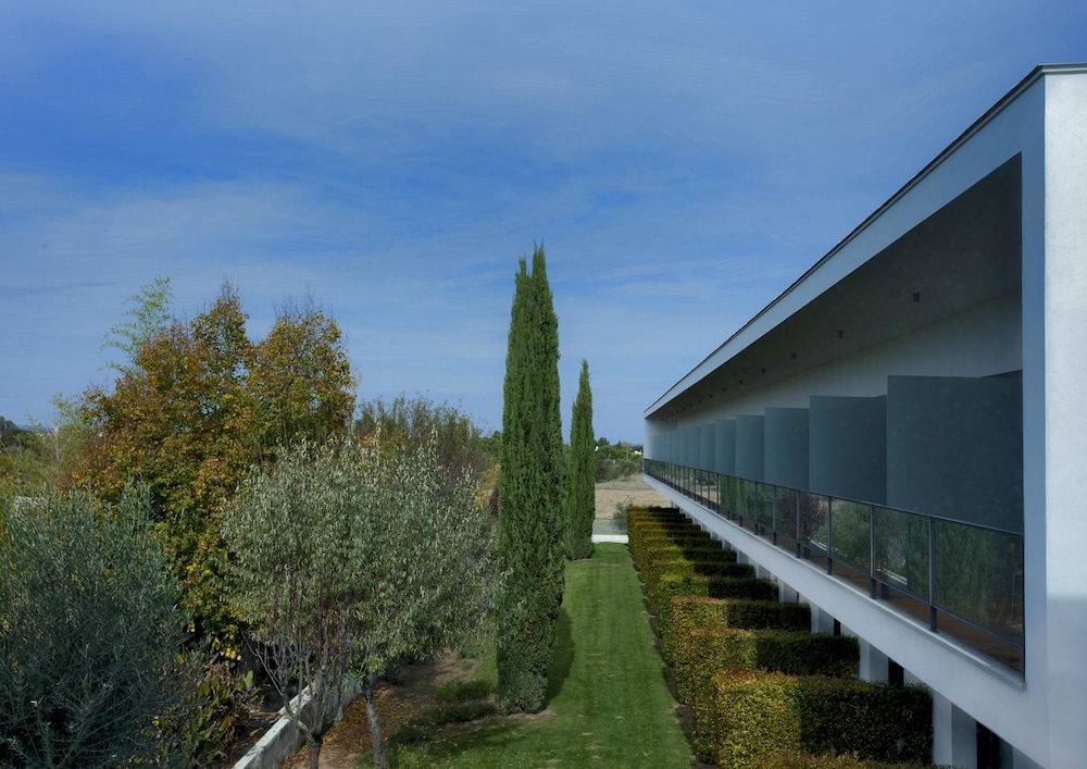 Design Room - Photo 4