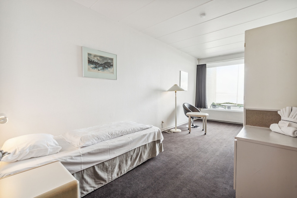 Panoramic Single Room