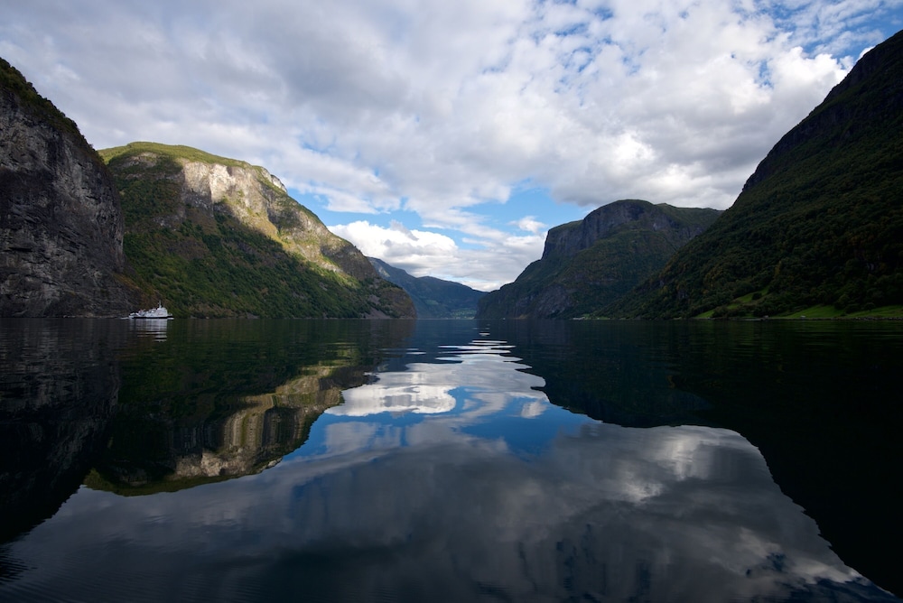 Krossen apt 3. First floor, 2 bedrooms, Fjord View photo 2