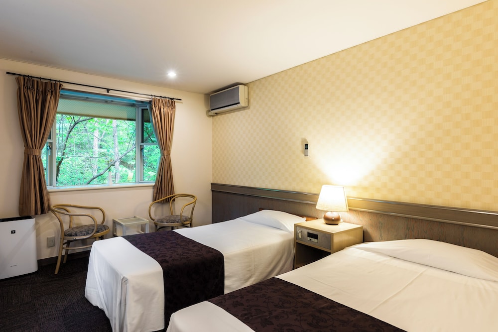 Standard Twin Room, Non Smoking photo 1