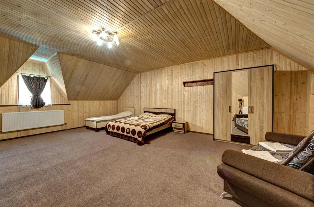 Superior Luxury photo 1