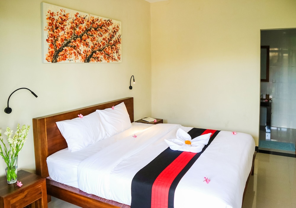 Deluxe Double Room with Coworking - Photo 3