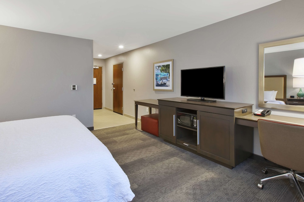 Suite, 2 Queen Beds, Non Smoking, Refrigerator & Microwave