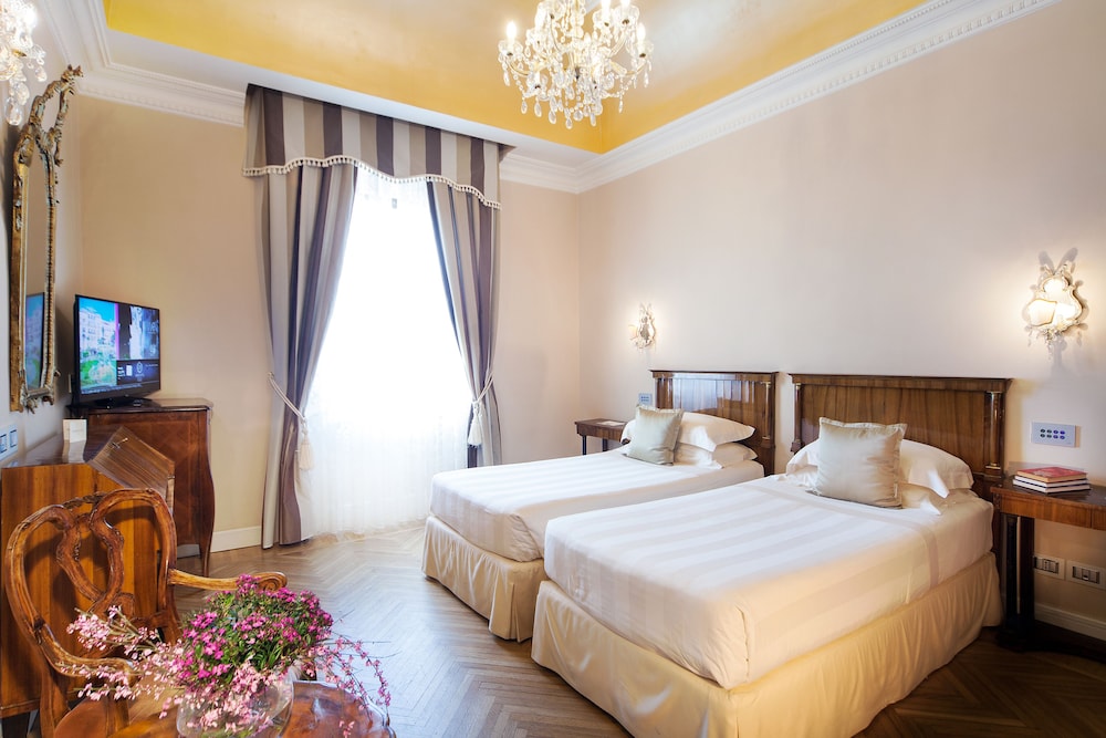 Executive Double or Twin Room - Photo 4