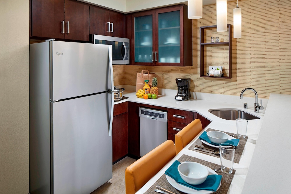 Suite, 1 Bedroom photo 1