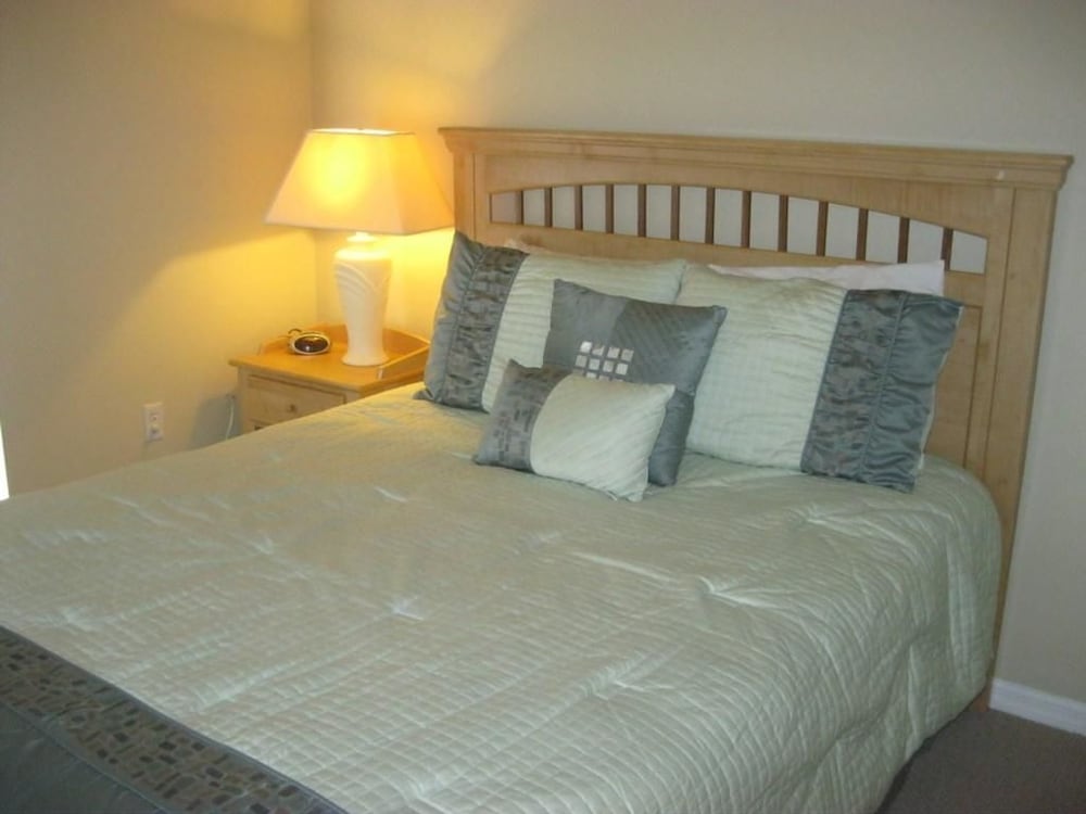 Standard Apartment, 4 Bedrooms photo 2