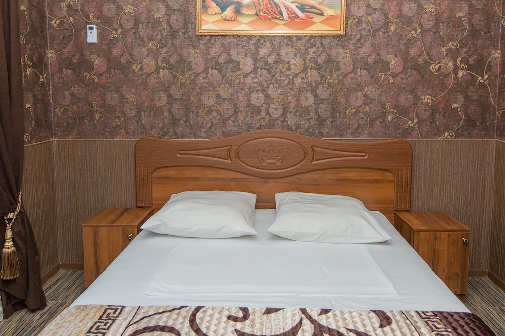 Superior Triple Room (with Extra bed) photo 3
