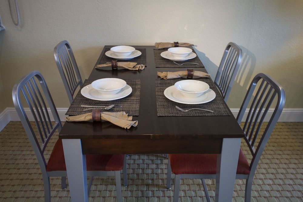 Suite, 1 Bedroom photo 2