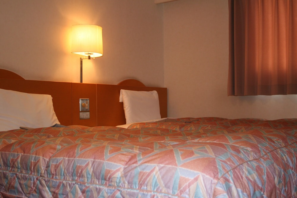 Standard Twin Room, Smoking photo 3