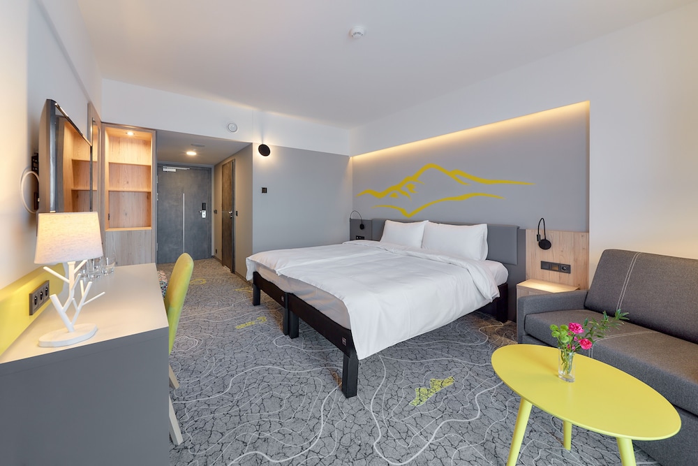 Room, 1 Twin Bed - Photo 3