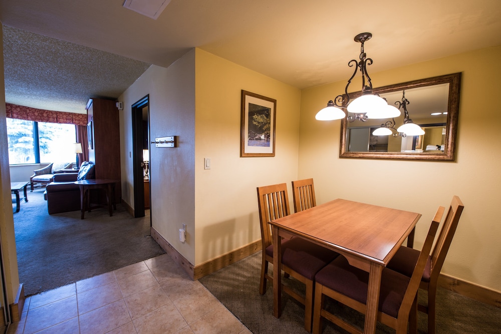 Suite, Multiple Beds (Whetstone, 2 Queen) - Photo 6