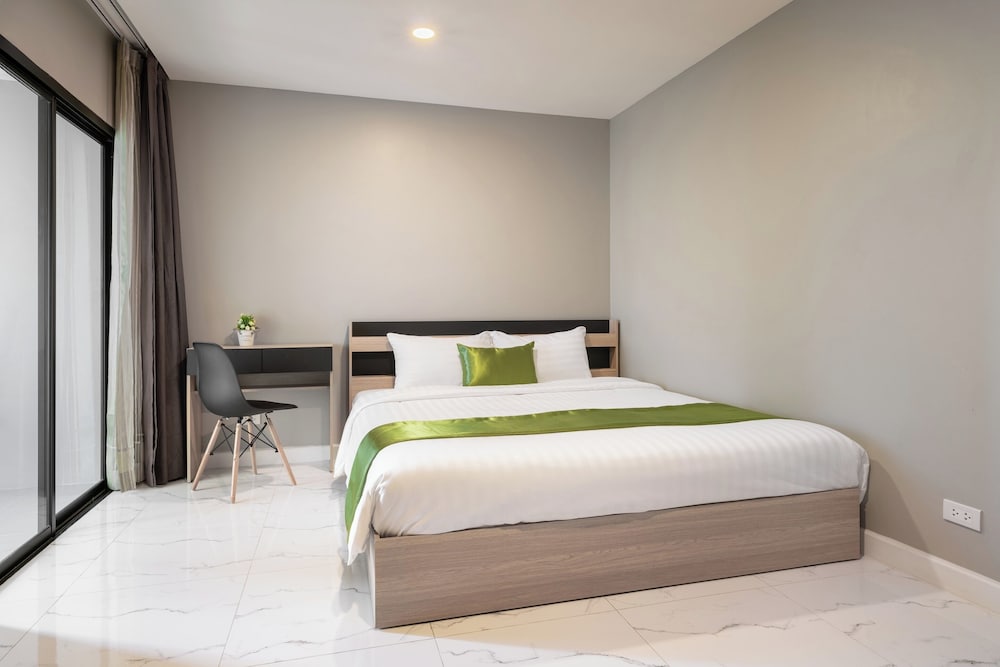 Deluxe Room - Photo 1