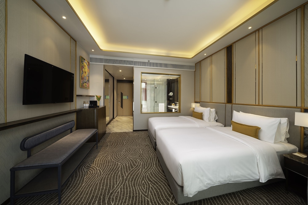 Deluxe Twin Room Seaview - Photo 3