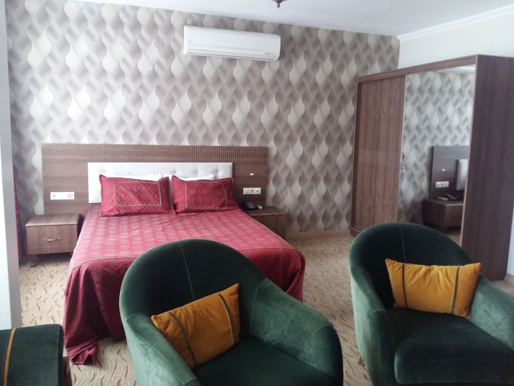 Luxury Studio Suite, 1 Double Bed with Sofa bed photo 3