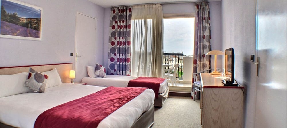 Standard Triple Room photo 3