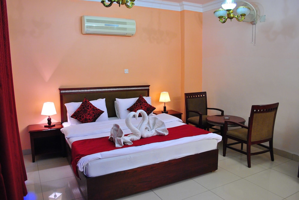 Standard Double or Twin Room photo 1