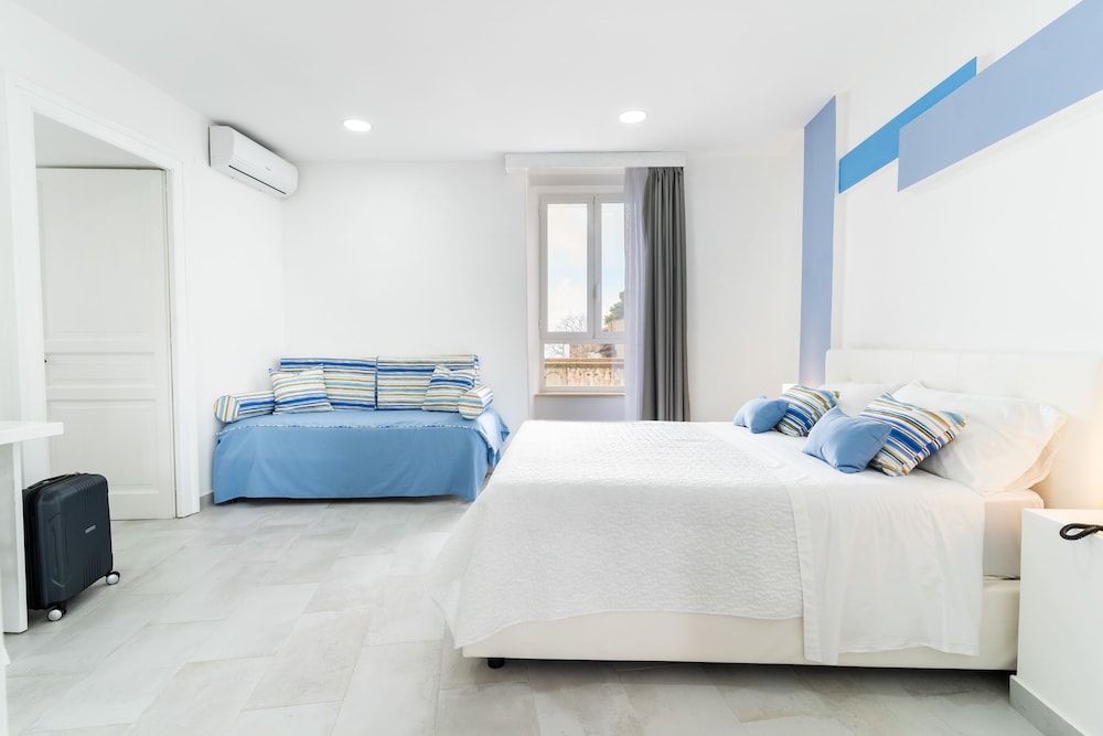 Superior Triple Room - Photo 6