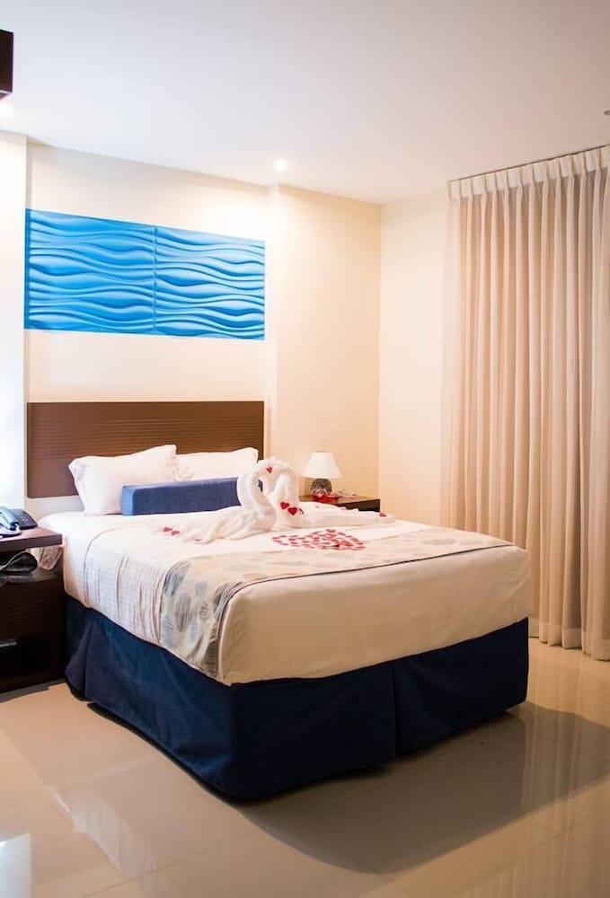 Business Single Room, Accessible, City View