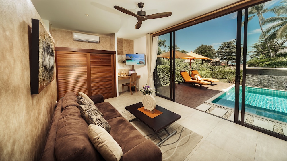 Duplex Pool Villa photo 1