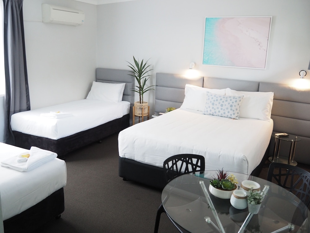 Deluxe Quadruple Room photo 3