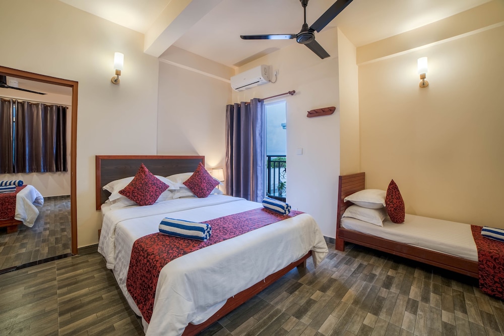 Comfort Room, 1 Queen Bed photo 2
