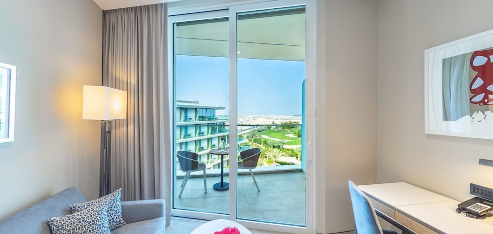 Premium Room, 1 Twin Bed (Resort Course View) thumbnail 5
