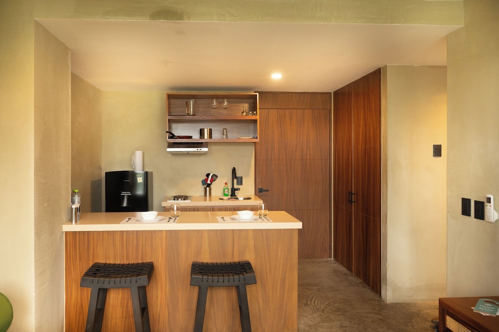 Luxury Suite, 2 Queen Beds photo 3