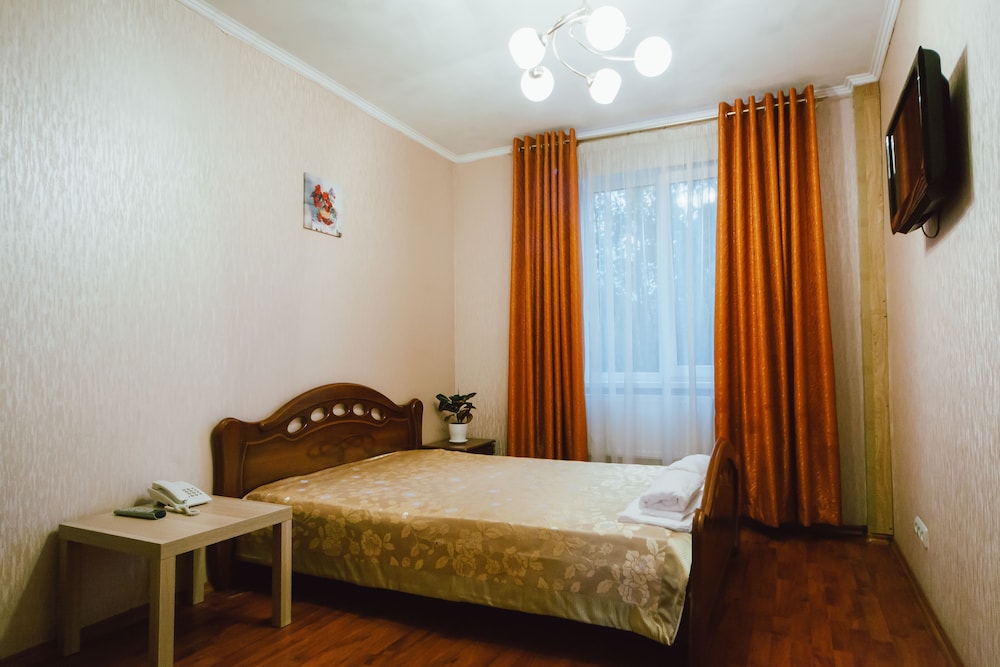 Economy Double Room photo 1
