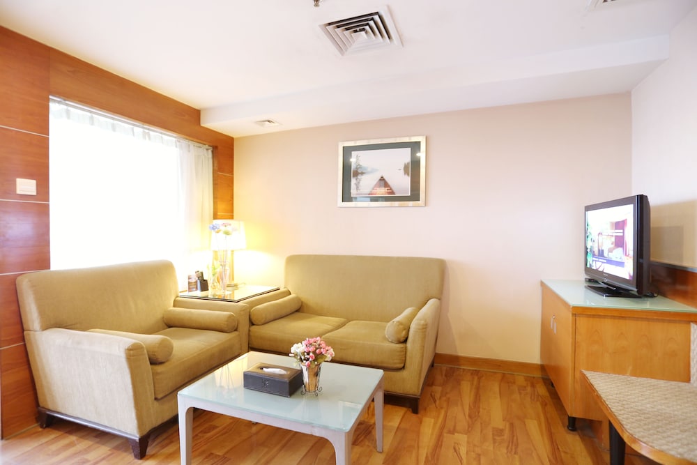 One-Bedroom Suite photo 1