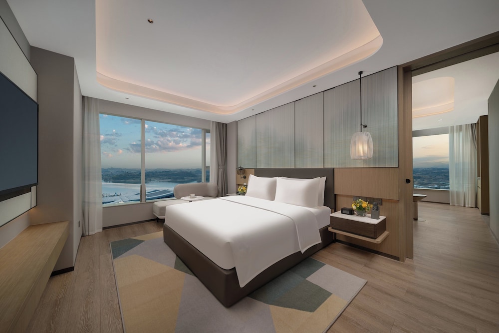 Suite, 1 Bedroom photo 3