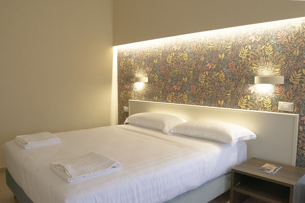 Superior Double or Twin Room, 1 Double Bed, Terrace, Park View photo 1