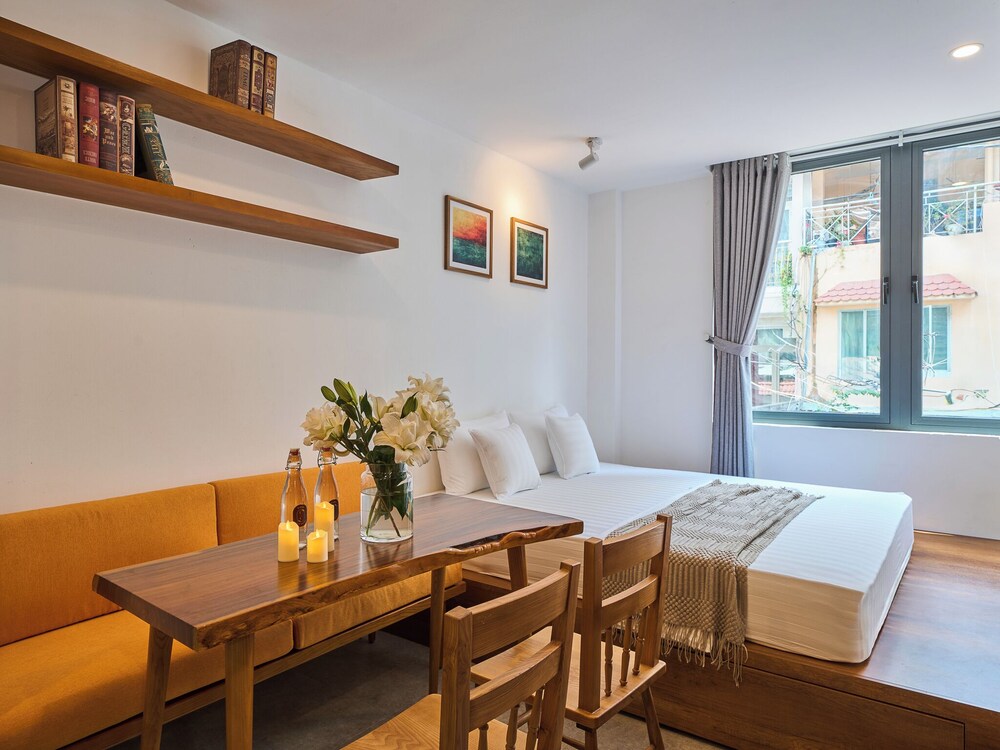 Deluxe Suite, City View photo 3