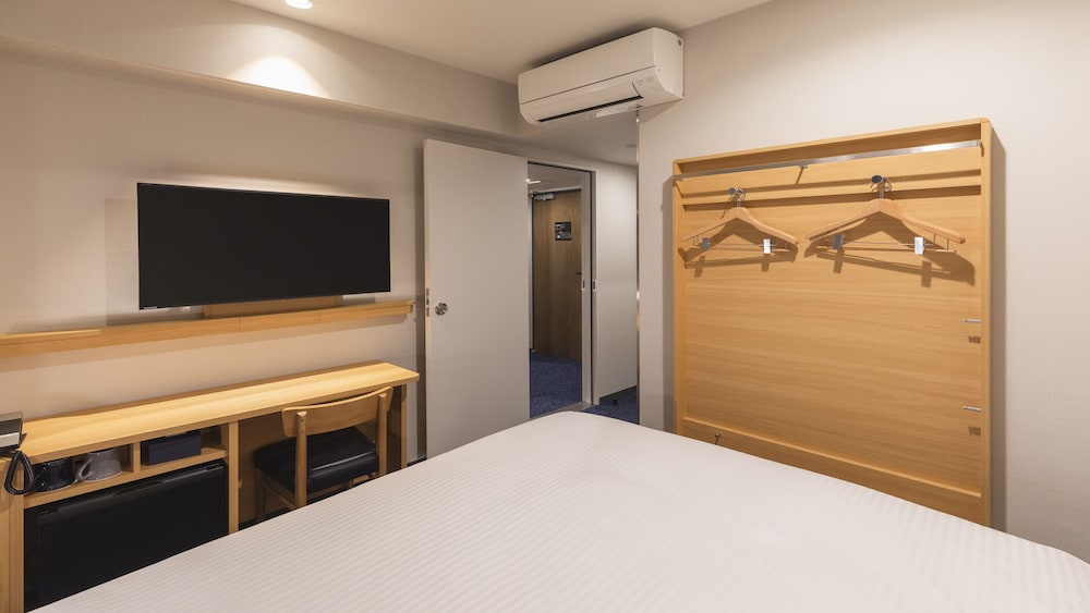 Quadruple Room, Non Smoking - Photo 4