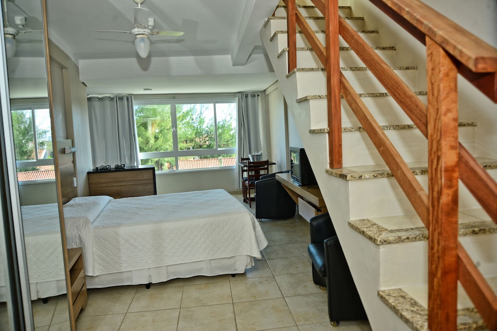 Family Loft, 1 Queen Bed photo 3