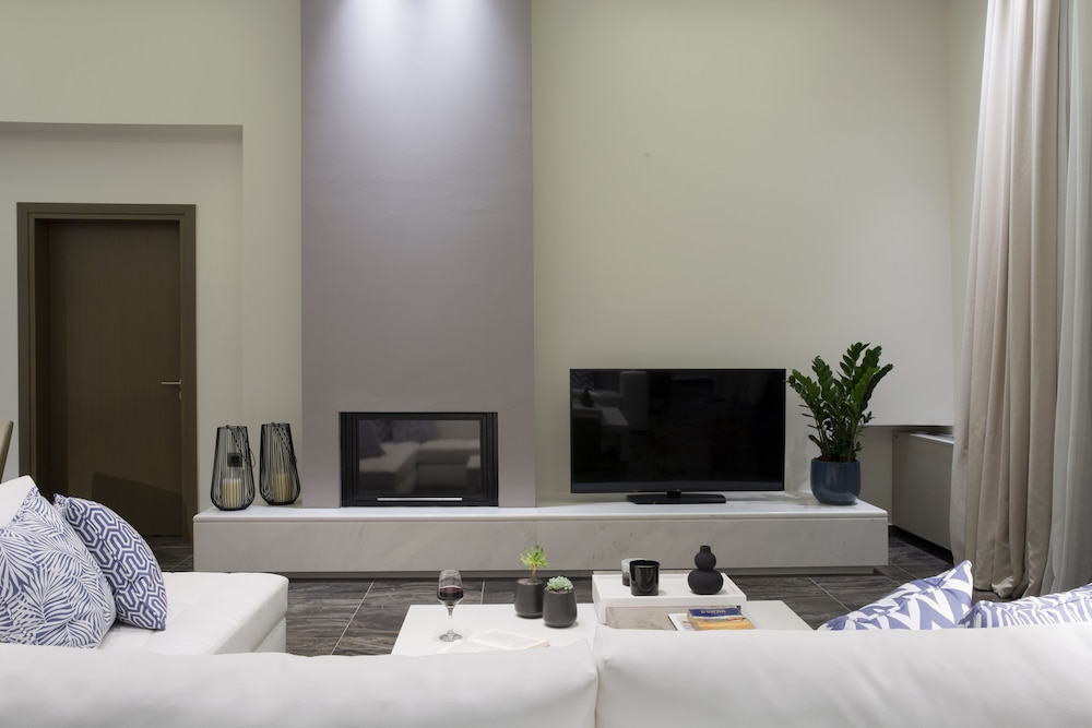Royal Villa, 2 Bedrooms, Private Pool - Photo 20