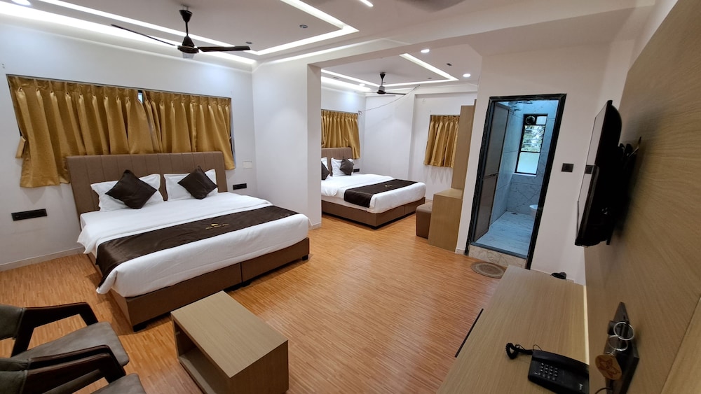 Superior Quadruple Room