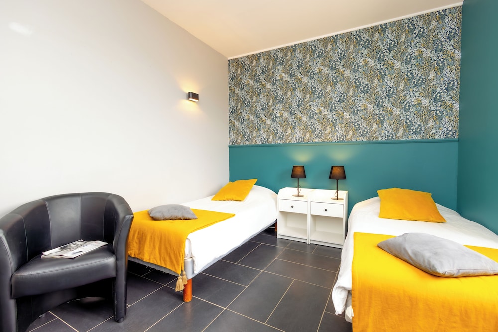 Comfort Twin Room, Non Smoking, Hill View photo 3
