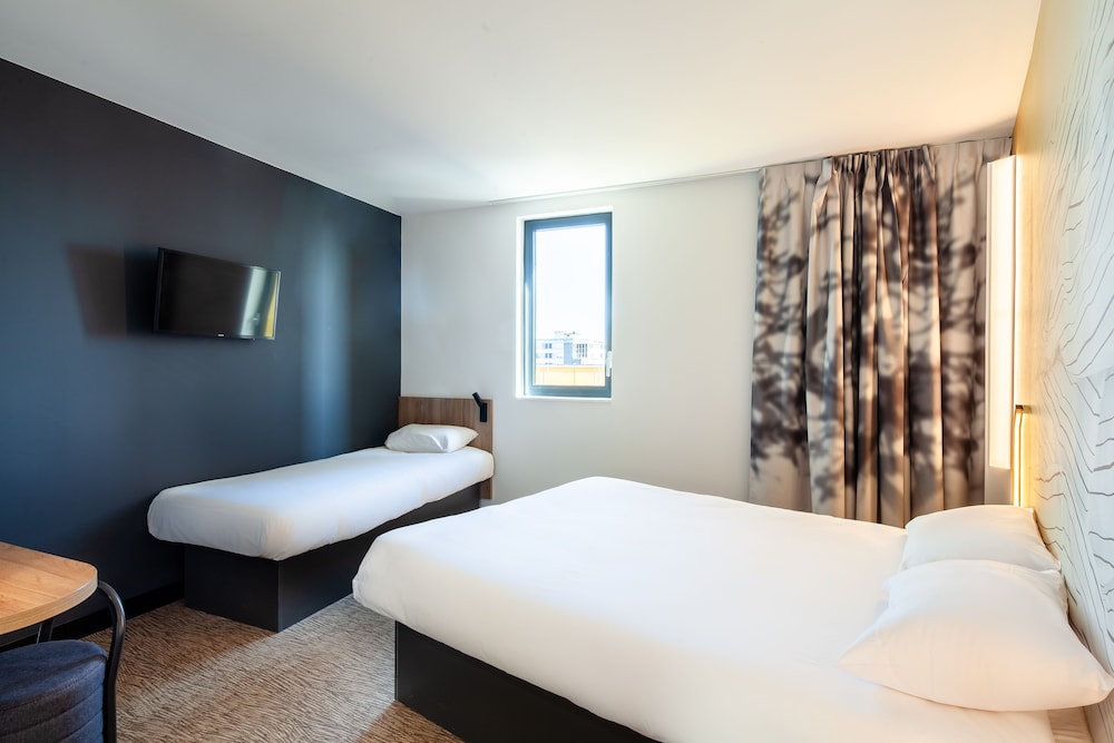 Triple Room - Photo 1