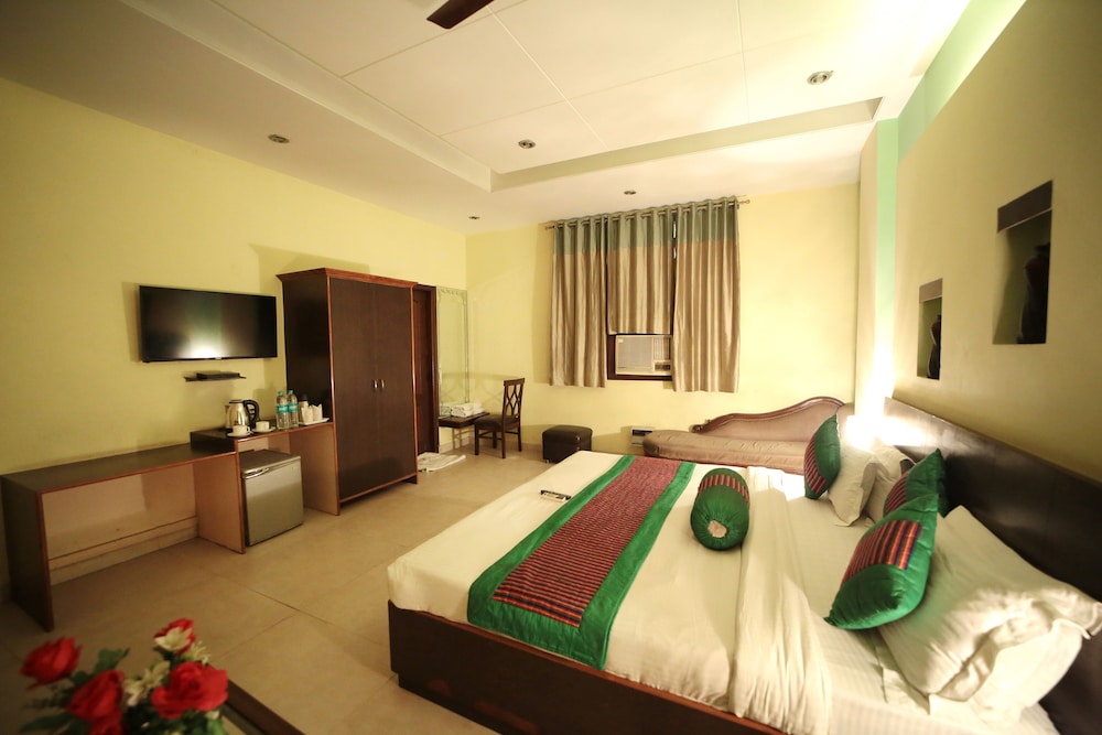 Superior Room - Photo 3