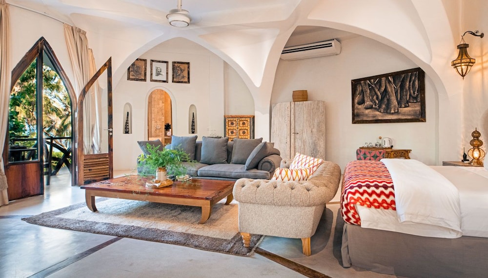 Presidential Villa, 2 Bedrooms (Mbingu)