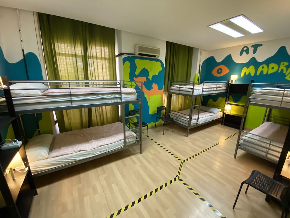 Shared Dormitory, Mixed Dorm, Shared Bathroom (1 Bed In A 6-Bed Dormitory Room)