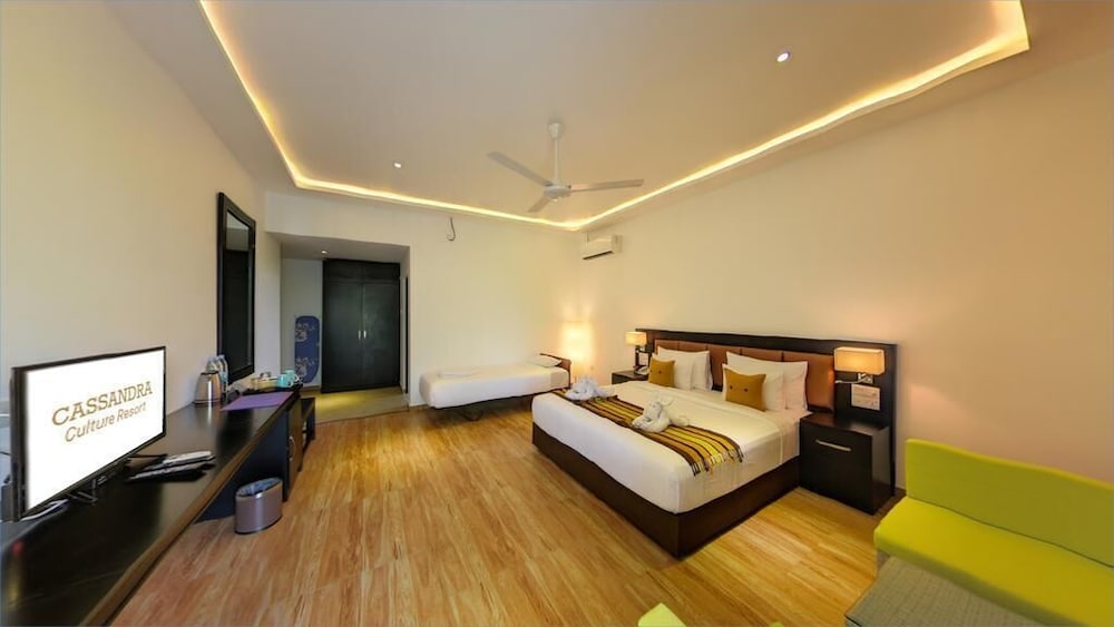 Deluxe Double or Twin Room