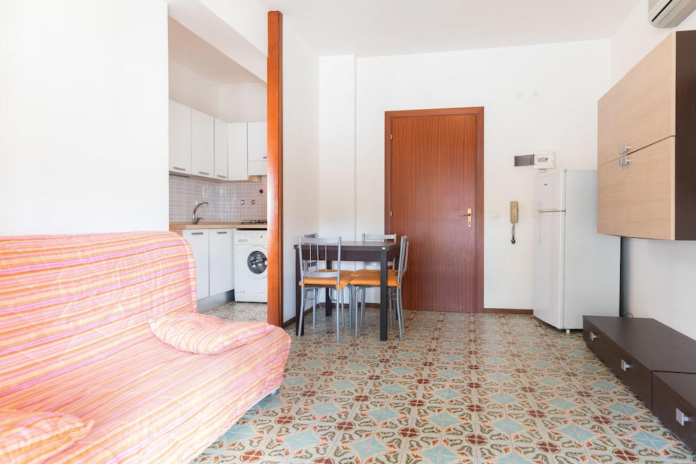 Apartment, 1 Bedroom, Balcony, City View (12) photo 1