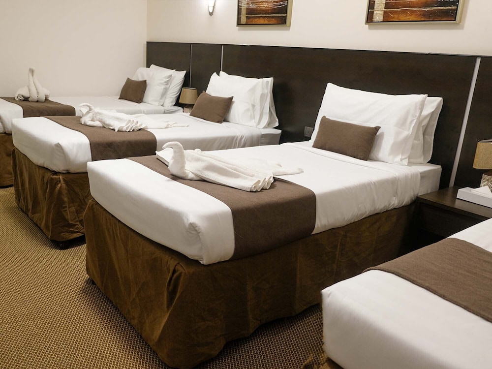 Basic Quadruple Room