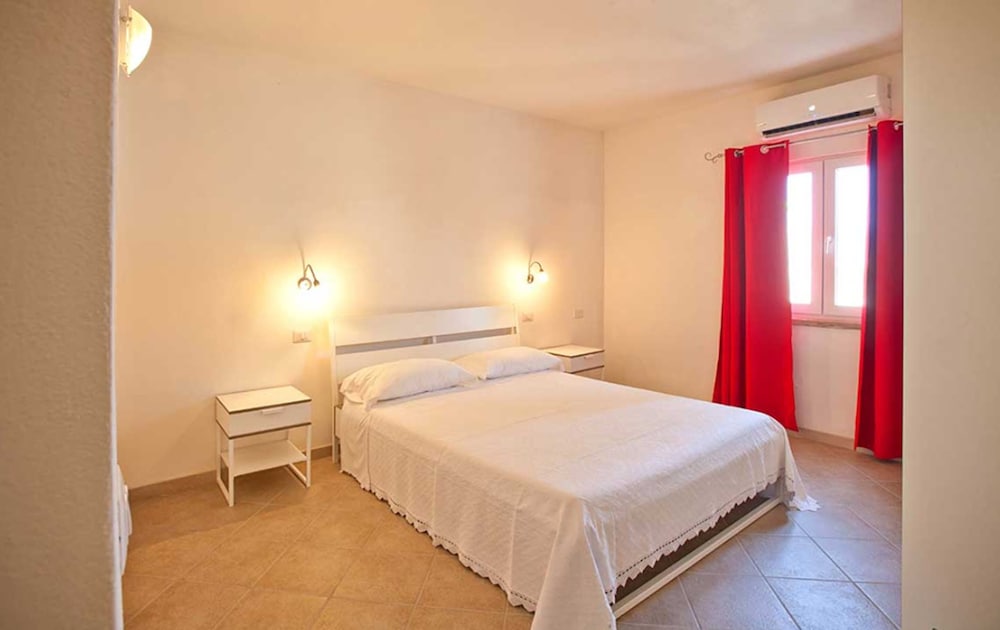 Appartement, 2 chambres, rez-de-chaussée