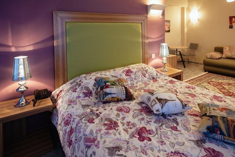 Junior Suite, 2 Balconies, Castle View