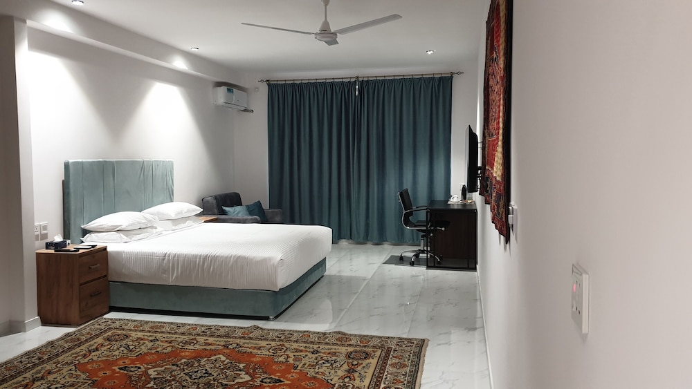 Deluxe Double Room photo 3