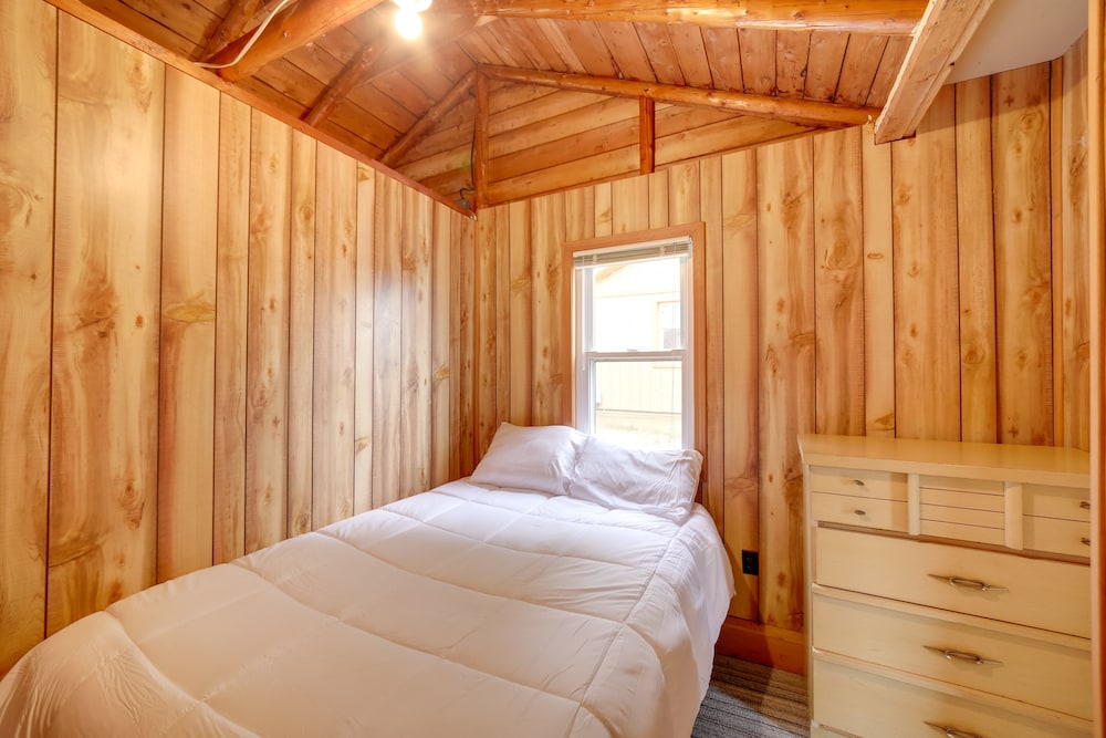 House (2 Bedrooms) photo 1