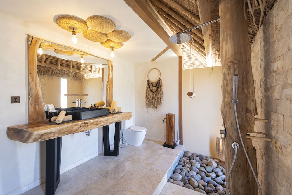 Beach Plunge Family Villa - Photo 19